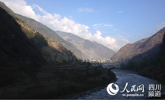 ٿJɽŰЌdh4.20Jɽ(qing)ҵ^(q)֮һ