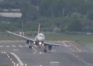 (qing)źA380缈wC(j)