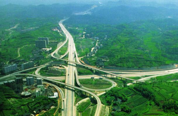 成渝地區(qū)雙城經(jīng)濟圈建設跑出“加速度”譜寫“雙城記”，奏好“協(xié)奏曲”。