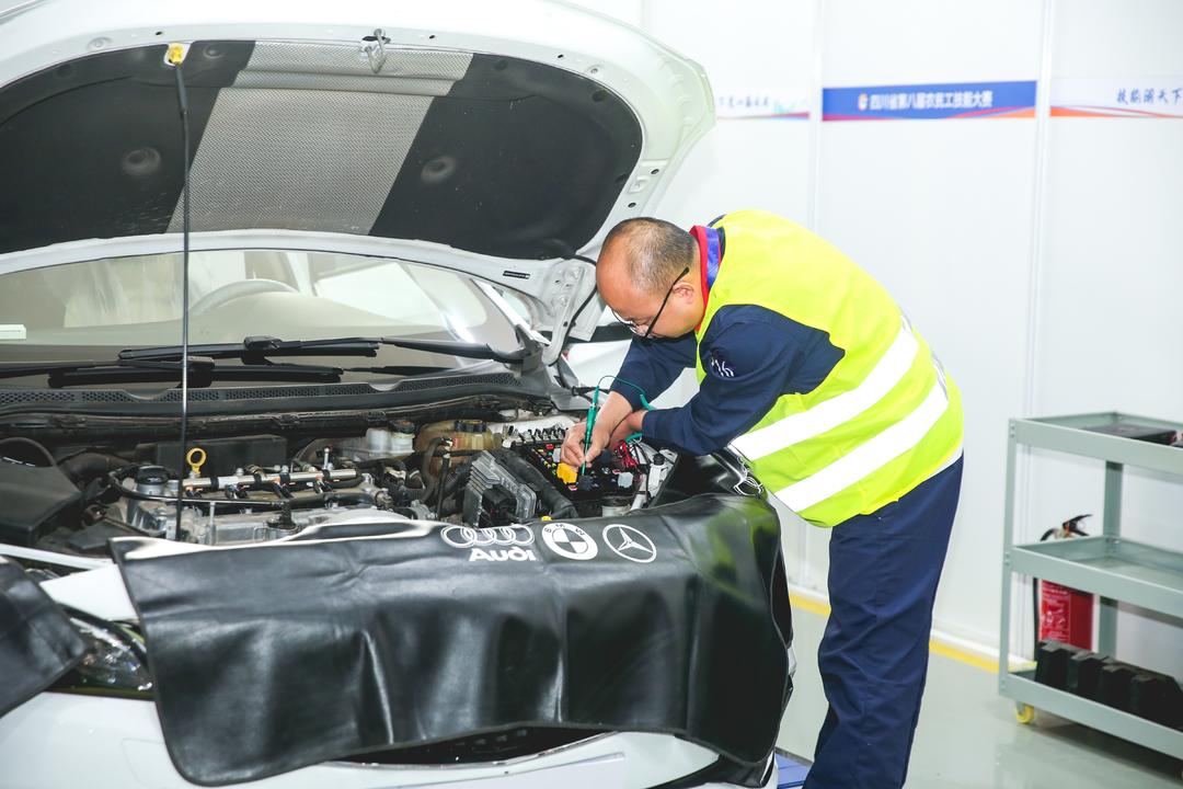 汽車維修項目。四川人社供圖
