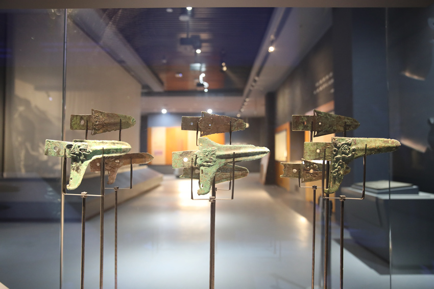 羅家壩遺址博物館內(nèi)展出的部分展品。宣漢縣委宣傳部供圖