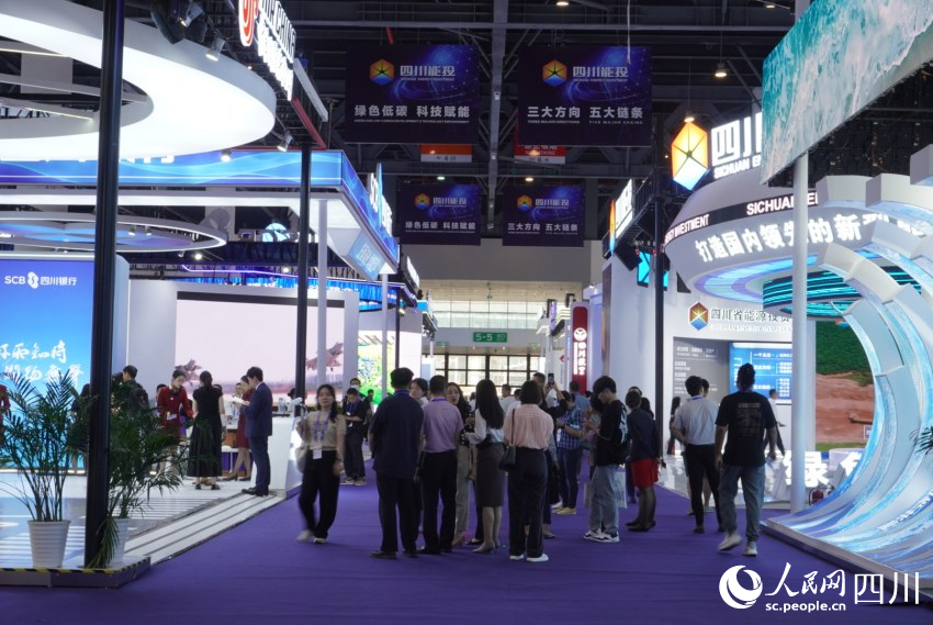 第十九屆中國西部國際博覽會(huì)展會(huì)現(xiàn)場(chǎng)。實(shí)習(xí)生 羅怡滋攝
