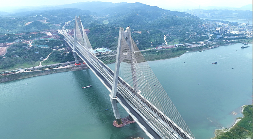宜賓臨港長江大橋。成都鐵路供圖