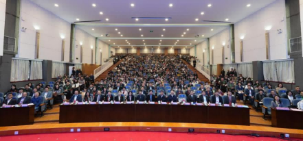 第三屆健康中國建設(shè)學(xué)術(shù)年會現(xiàn)場。華西公共衛(wèi)生學(xué)院華西第四醫(yī)院供圖