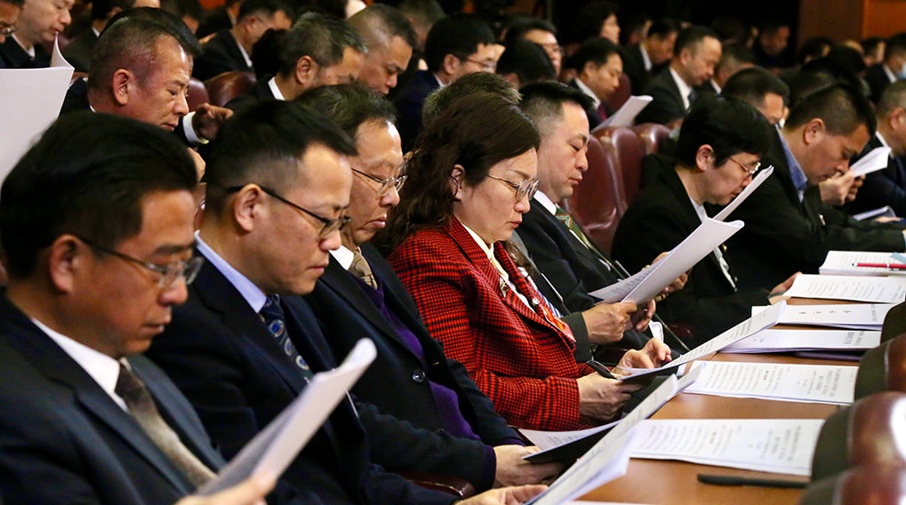 中國人民政治協(xié)商會議四川省第十三屆委員會第三次會議在四川成都開幕